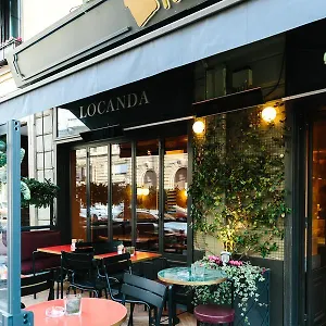 Alojamento de Acomodação e Pequeno-almoço Pandenus Brera