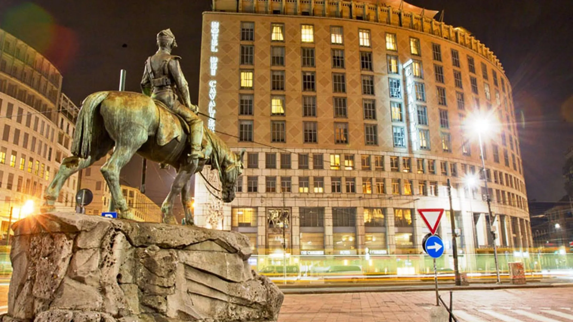 Hotel Dei Cavalieri Milano Duomo Italy